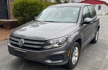 2012 Volkswagen Tiguan S 4Motion