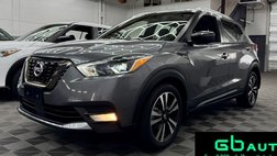 2020 Nissan Kicks SR