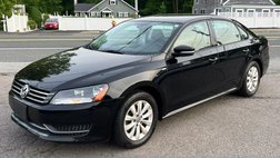 2014 Volkswagen Passat 1.8T Wolfsburg Edition
