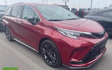 2024 Toyota Sienna XSE
