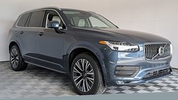2022 Volvo XC90 T5 Momentum
