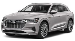 2022 Audi e-tron quattro Premium