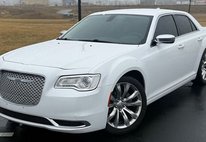 2019 Chrysler 300 Touring