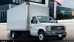 2024 Ford E-Series E-450 SD