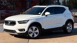 2019 Volvo XC40 T5 Momentum