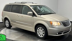 2013 Chrysler Town and Country Touring