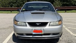 2004 Ford Mustang GT Deluxe
