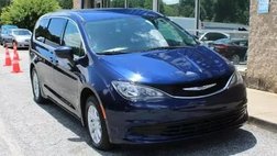2020 Chrysler Voyager LX