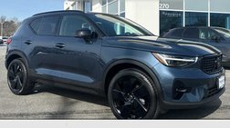 2026 Volvo XC40 B5 Ultra Black Edition