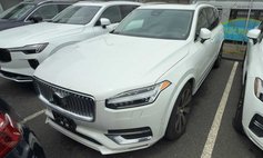 2023 Volvo XC90 B6 Ultimate Bright Theme 7P