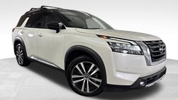 2023 Nissan Pathfinder Platinum