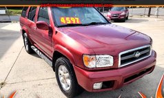 2000 Nissan Pathfinder XE 2WD