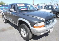 2004 Dodge Dakota SLT