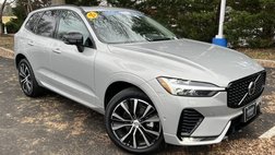 2025 Volvo XC60 B5 Plus Dark Theme