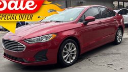2020 Ford Fusion SE