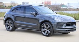 2022 Porsche Macan Base