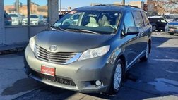 2013 Toyota Sienna XLE