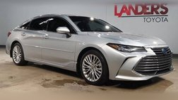 2022 Toyota Avalon Hybrid Limited