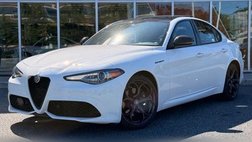 2023 Alfa Romeo Giulia Estrema