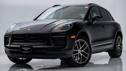 2025 Porsche Macan T