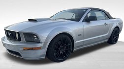 2005 Ford Mustang GT Premium