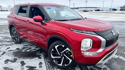 2023 Mitsubishi Outlander SE