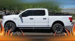 2023 Ford F-150 Lightning XLT