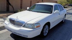 2010 Lincoln Town Car Signature Limited
