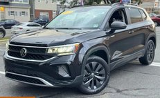 2022 Volkswagen Taos S 4Motion