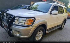 2004 Toyota Sequoia SR5