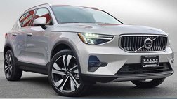 2023 Volvo XC40 B5 Plus Bright Theme