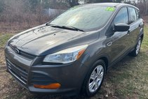2016 Ford Escape S