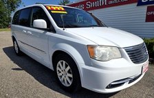 2014 Chrysler Town and Country Touring