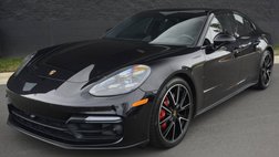2020 Porsche Panamera GTS