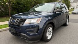 2017 Ford Explorer Base