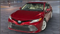 2018 Toyota Camry Hybrid XLE