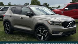 2022 Volvo XC40 T5 R-Design