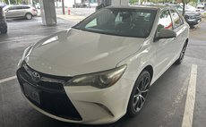 2016 Toyota Camry XSE