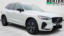 2025 Volvo XC60 B5 Core Dark Theme