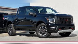 2024 Nissan Titan PRO-4X