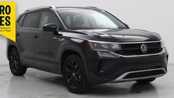 2023 Volkswagen Taos SE 4Motion