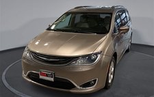 2018 Chrysler Pacifica Hybrid Touring L