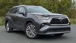 2023 Toyota Highlander Hybrid Platinum