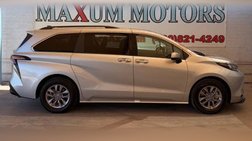 2024 Toyota Sienna XLE 8-Passenger