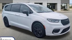 2024 Chrysler Pacifica Hybrid S Appearance