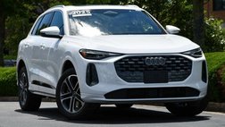 2025 Audi Q5 quattro Premium TFSI