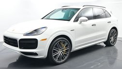 2022 Porsche Cayenne Turbo S E-Hybrid