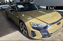 2023 Audi e-tron GT quattro Premium Plus