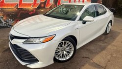 2019 Toyota Camry Hybrid SE