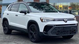 2025 Volkswagen Taos SE Black 4Motion